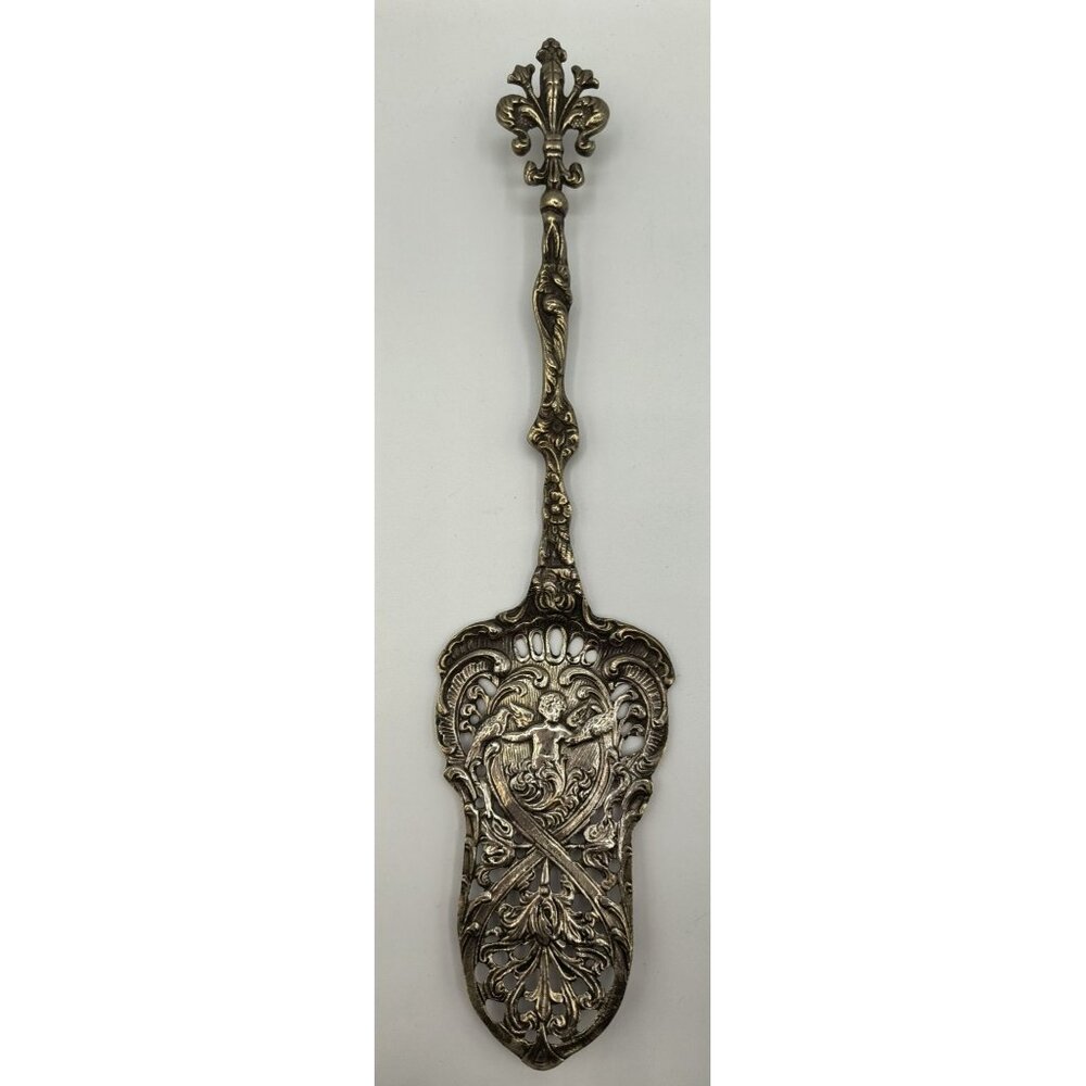 SOLD - Ornate Montagnani Vintage Silverplate Cake Pie Server Fleur-De-Lis